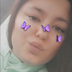 Meet your Posher, Tia